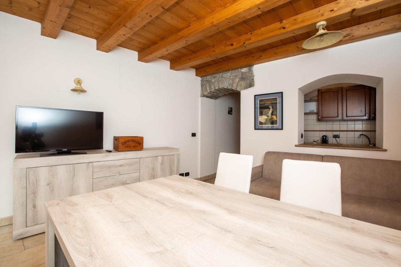 Apartamento Studio Aubert Aosta Exterior foto